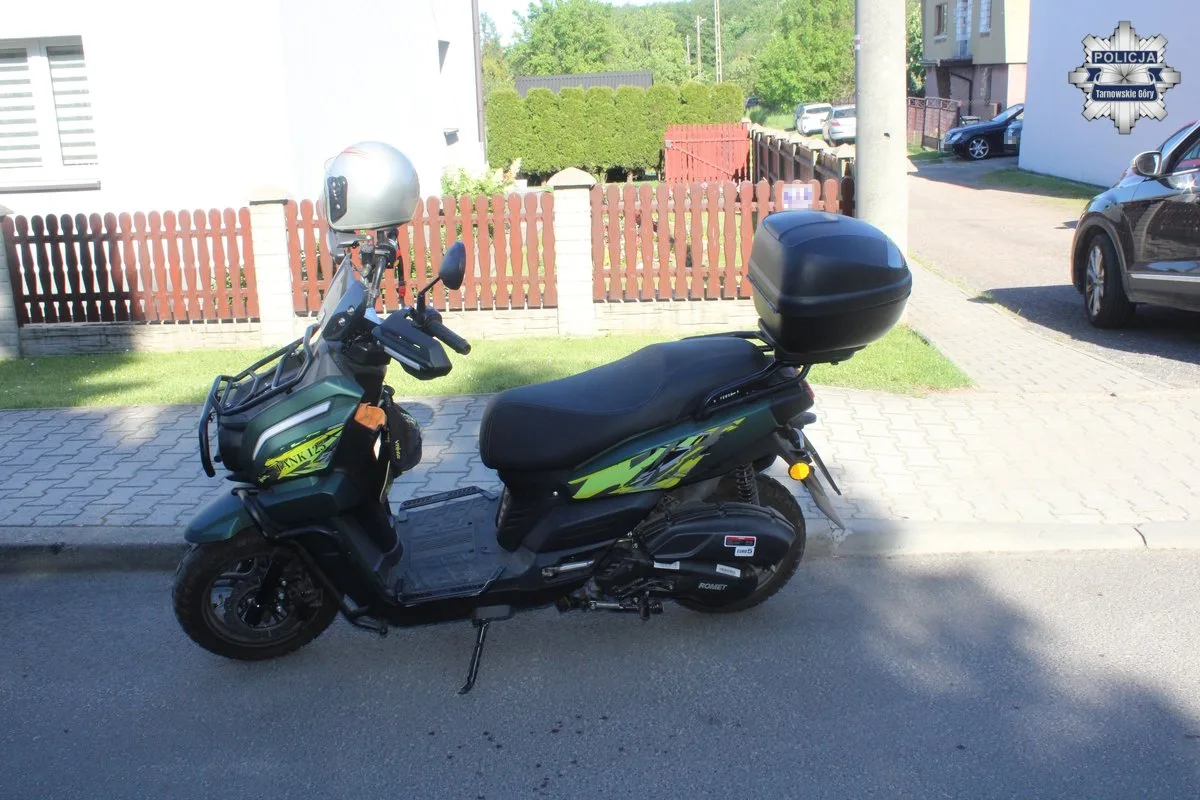 Motocyklista trafił do szpitala po upadku na drodze